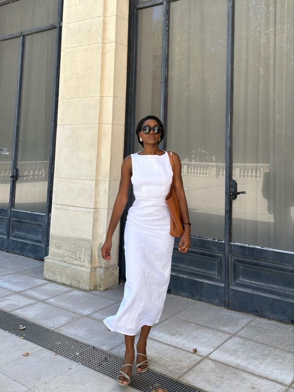 DISSH White Sleeveless Midi Sheath Dress - Picture 2 of 7